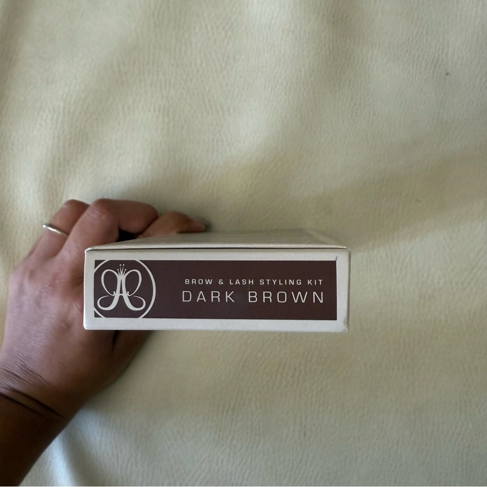 Anastasia Brow and Lash Styling Kit - Picture 5 of 6